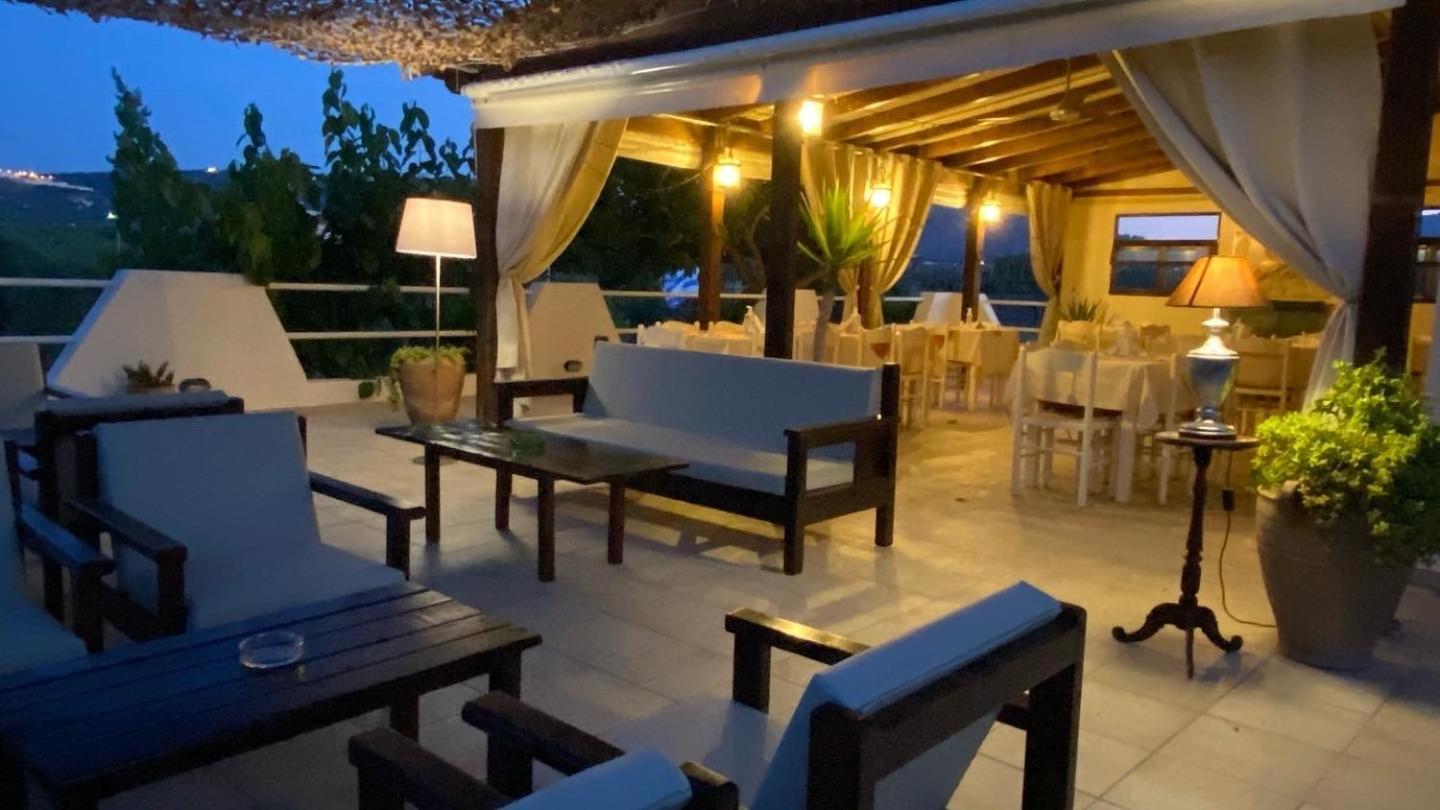 Arion Stables & Apartments Hersonissos  Phòng bức ảnh